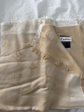 Louis Vuitton Beige and Cream Monogram Shawl Scarf